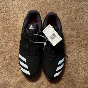 Adidas 6Y baseball cleats